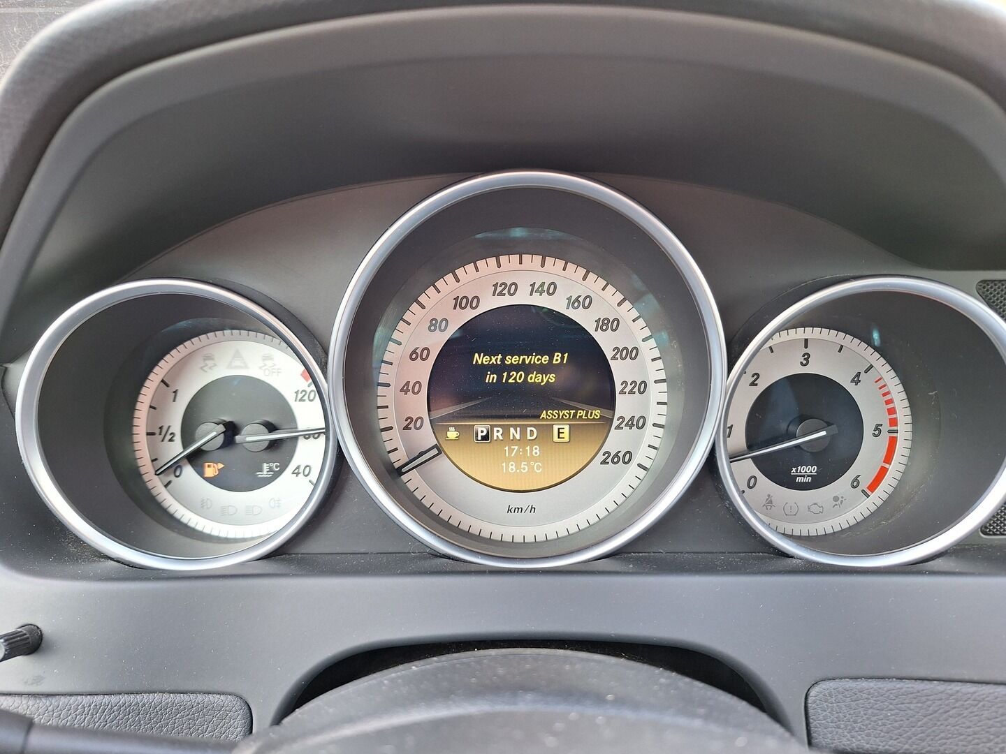 Mercedes-Benz C 2011 300 CDI 4MATIC - YritysOutlet - Myydään vain yrityksille - | Harman&Kardon | Tutkat | Panorama | Lohko | Vakkari | ILS Xenon | Nahkasisusta | S-Luukku |