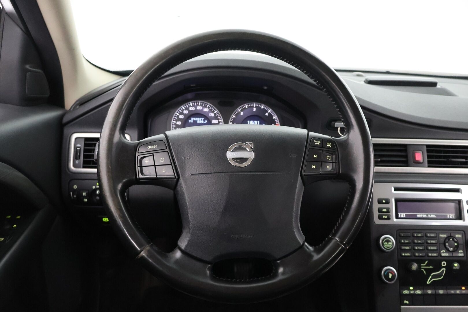 Volvo V70 2009 2,0D - YritysOutlet - Myydään vain yrityksille - – Tämä auto myydään YritysOutlet -valikoimasta vain yritykselle