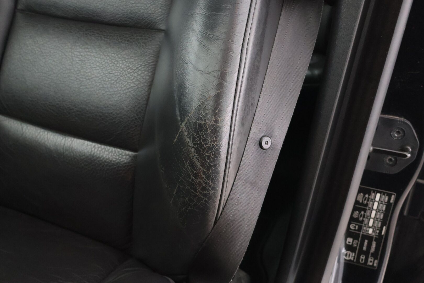 Volvo V70 2009 2,0D - YritysOutlet - Myydään vain yrityksille - – Tämä auto myydään YritysOutlet -valikoimasta vain yritykselle
