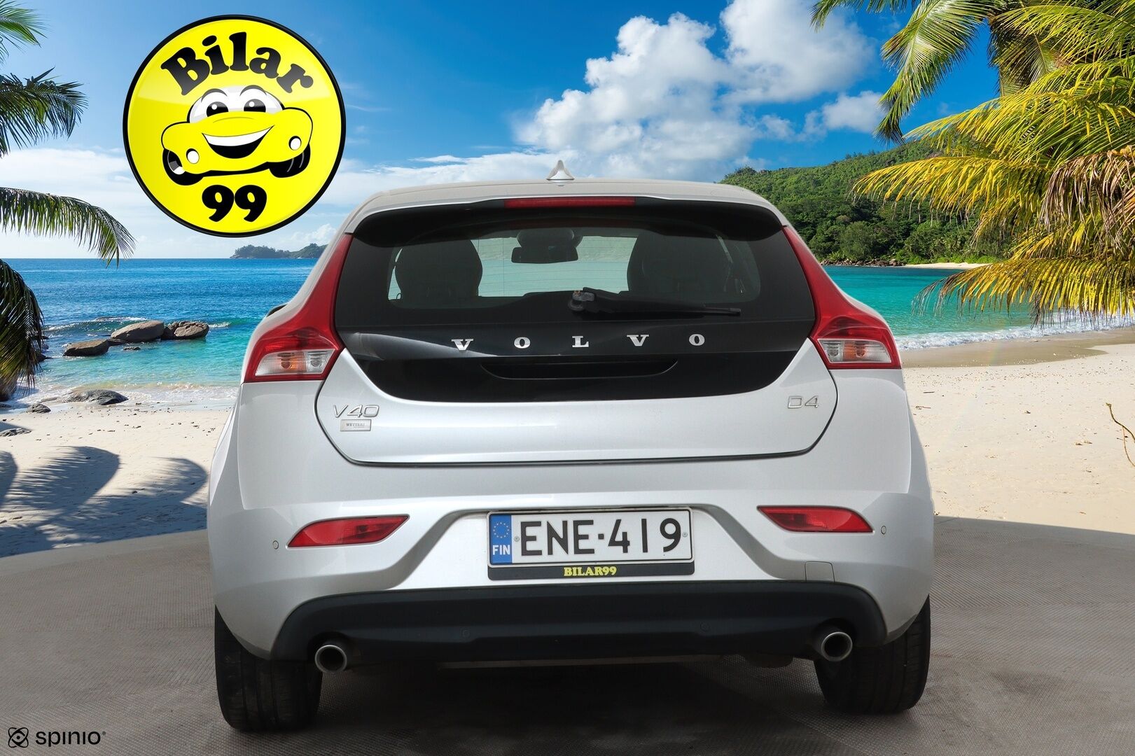 Volvo V40 2016 D4 Ocean Race Business **Webasto / Vakkari / P.tutka / Nahkapenkit / Kaarrevalot** - Suomi-auto / Kahdet renkaat aluvanteilla 