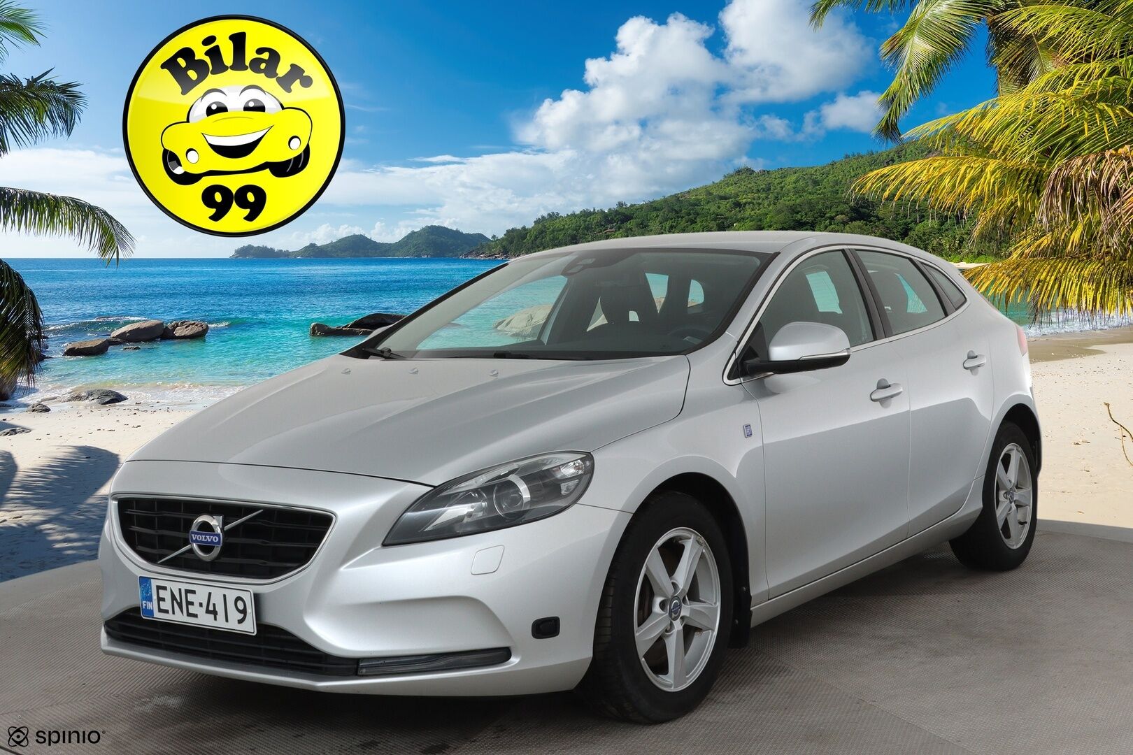 Volvo V40 2016 D4 Ocean Race Business **Webasto / Vakkari / P.tutka / Nahkapenkit / Kaarrevalot** - Suomi-auto / Kahdet renkaat aluvanteilla 