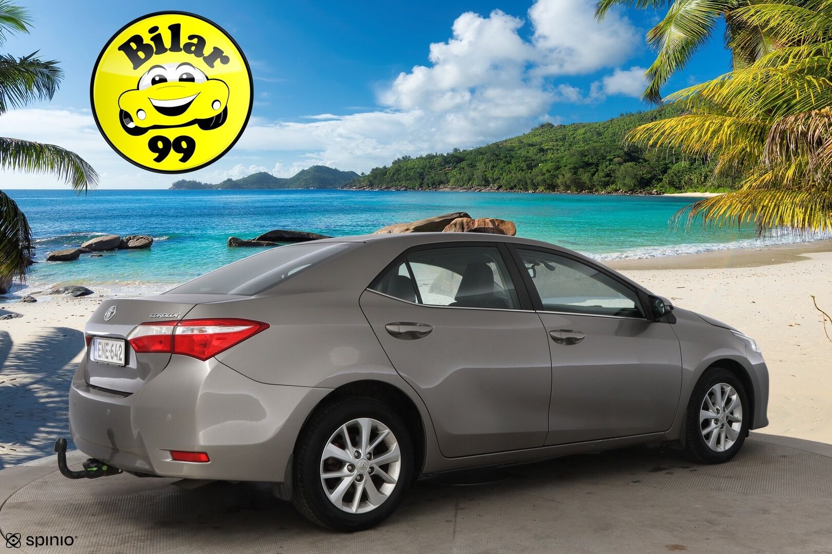 Toyota Corolla 2014 1,6 Valvematic Comfort Multidrive S 4ov - Suomiauto / Peruutuskamera / Vetokoukku / Puolinahat / Lohkolämmitin / Vakkari / Navi / Siisti!