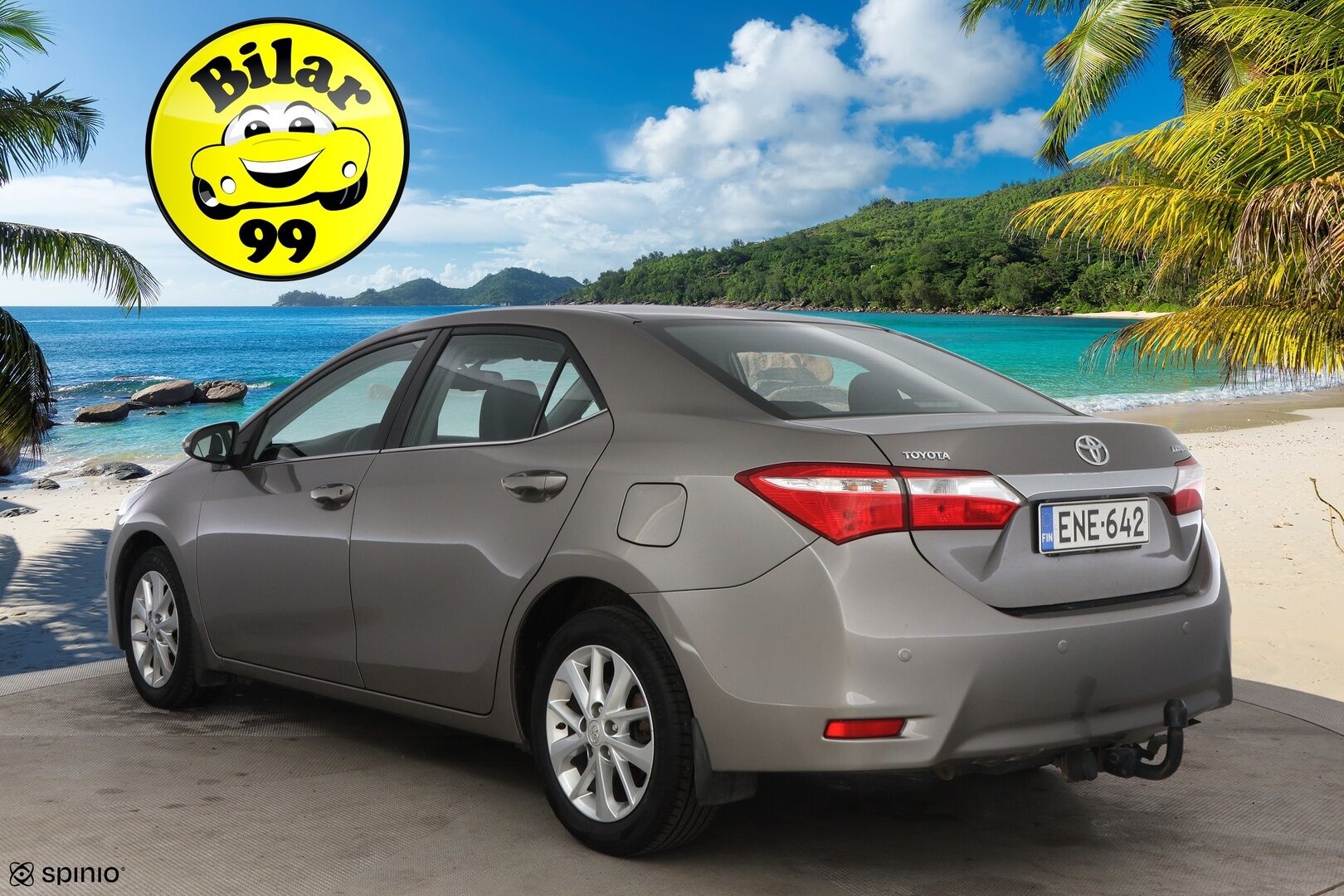 Toyota Corolla 2014 1,6 Valvematic Comfort Multidrive S 4ov - Suomiauto / Peruutuskamera / Vetokoukku / Puolinahat / Lohkolämmitin / Vakkari / Navi / Siisti!