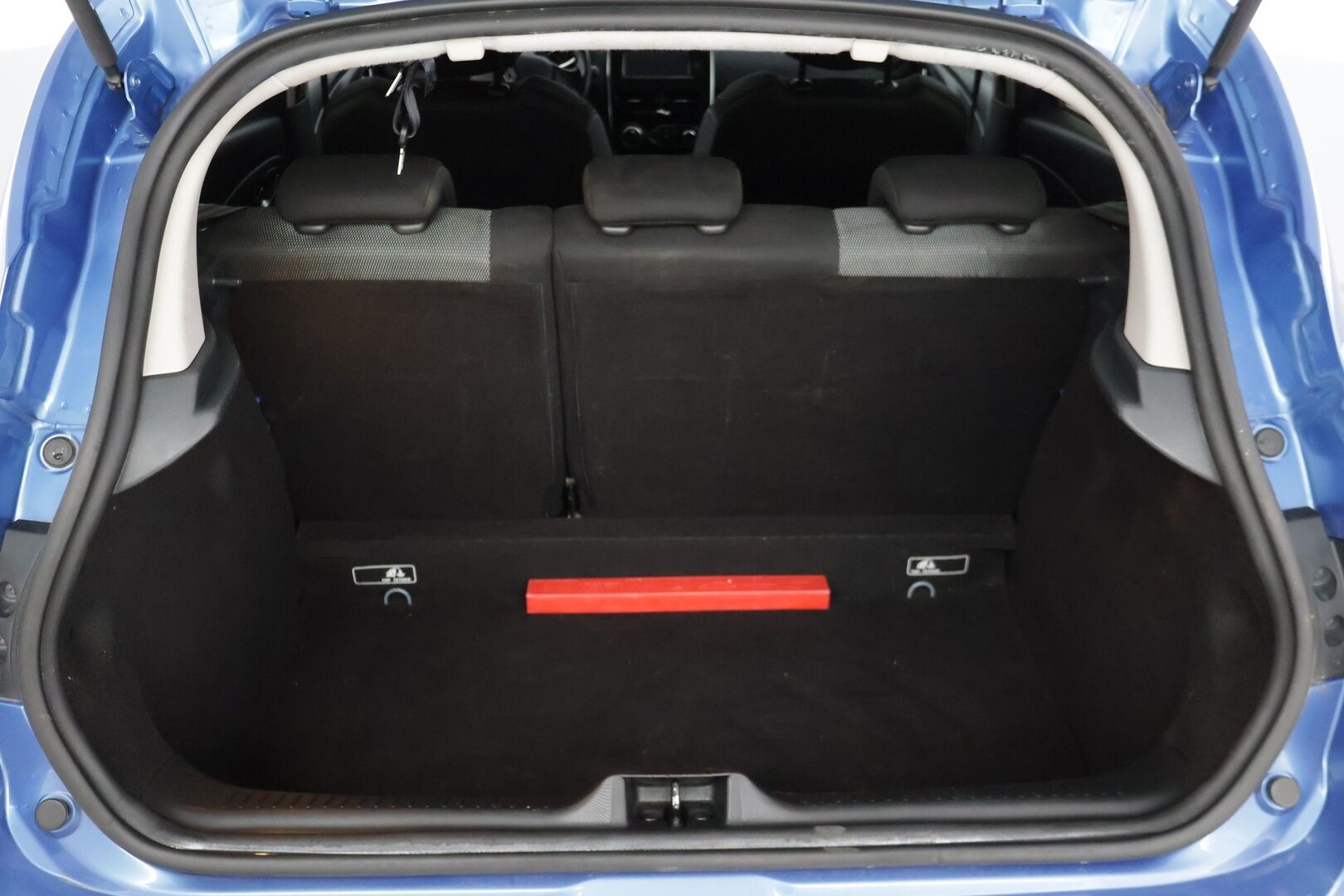 Renault Clio 2015 Energy TCe 90 GT Line * Lohkolämmitin / KeylessGo / Vakkari / Navigointi / Bluetooth * - * Hyvin huollettu Suomi-auto / GT-Line  / Taloudellinen ja ripeä *