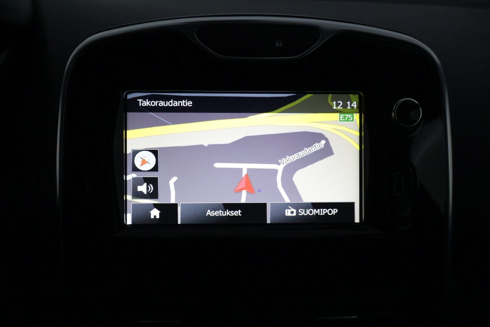 Renault Clio 2015 Energy TCe 90 GT Line * Lohkolämmitin / KeylessGo / Vakkari / Navigointi / Bluetooth * - * Hyvin huollettu Suomi-auto / GT-Line  / Taloudellinen ja ripeä *