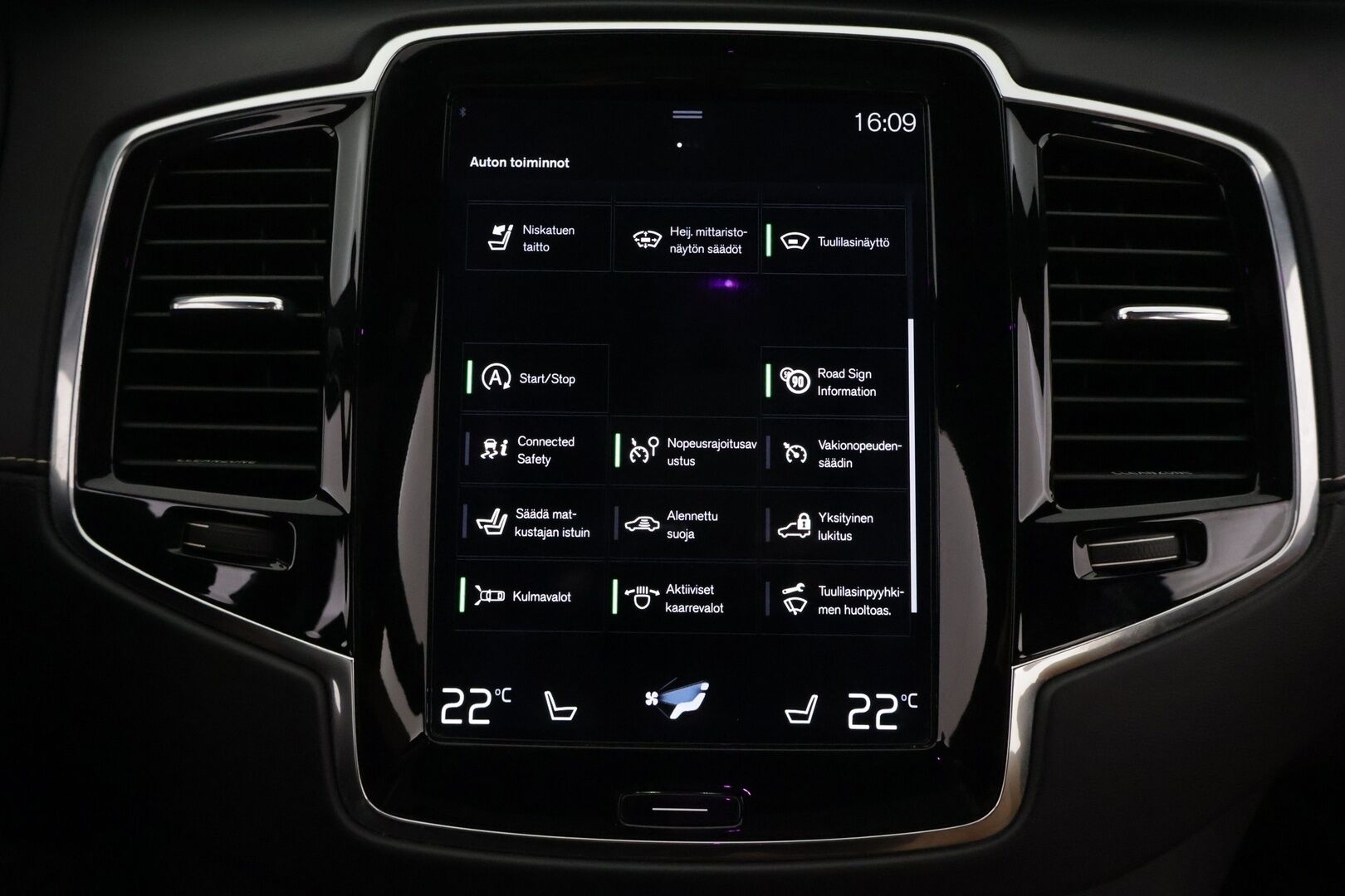 Volvo XC90 2016 D5 AWD First Edition aut *HUD / 360 / KOUKKU / ILMASTOIDUT JA HIEROVAT / PANORAMA / 7P / BOWER & WILKINS* - *Suomi-auto / Häikäisevät Varusteet / Hyvin Huollettu!*