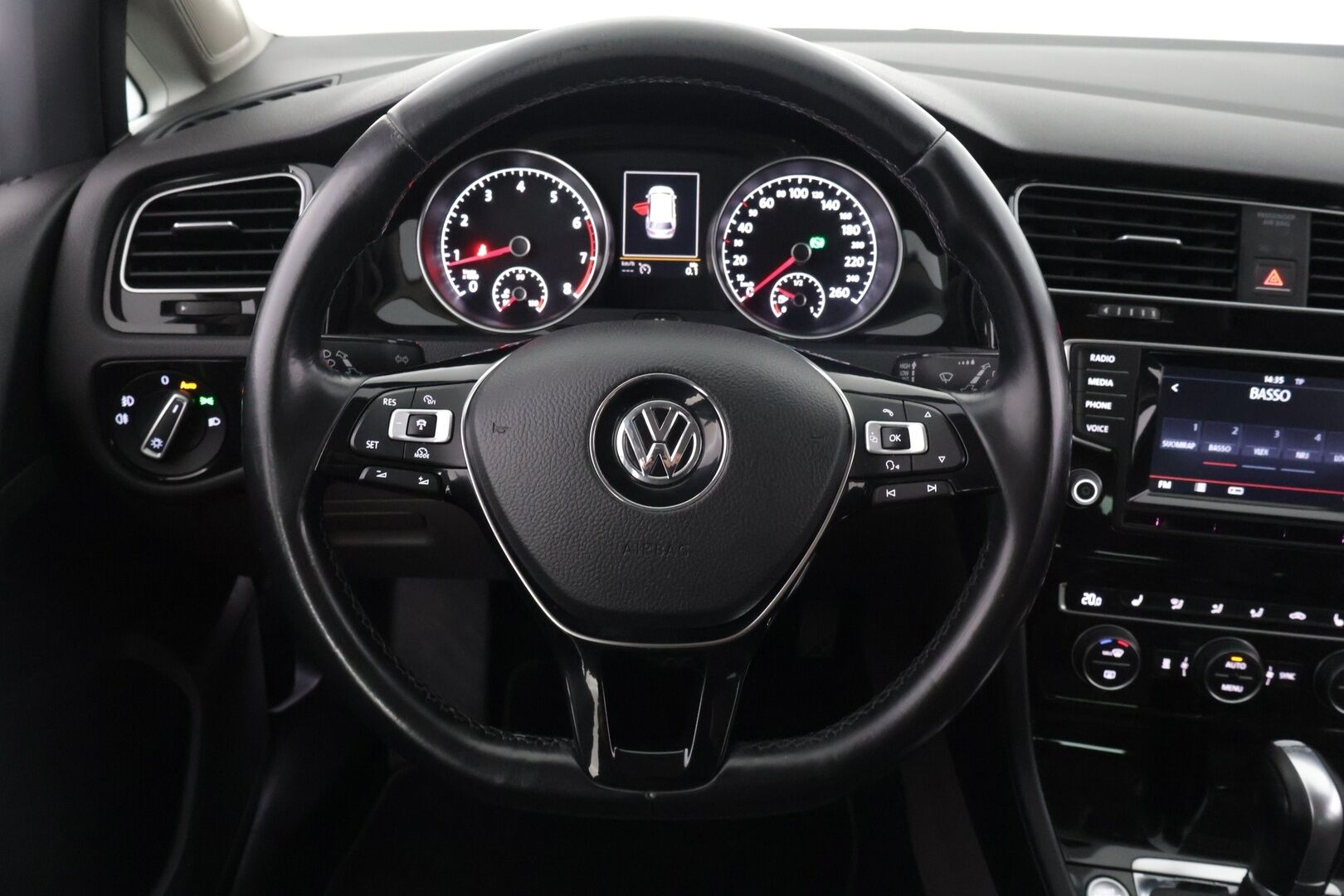 Volkswagen Golf 2015 Variant Highline Edition 40 1,4 TSI 90 kW (122 hv) BMT DSG-automaatti * Adapt vakkari / Tutkat / Lohko*
