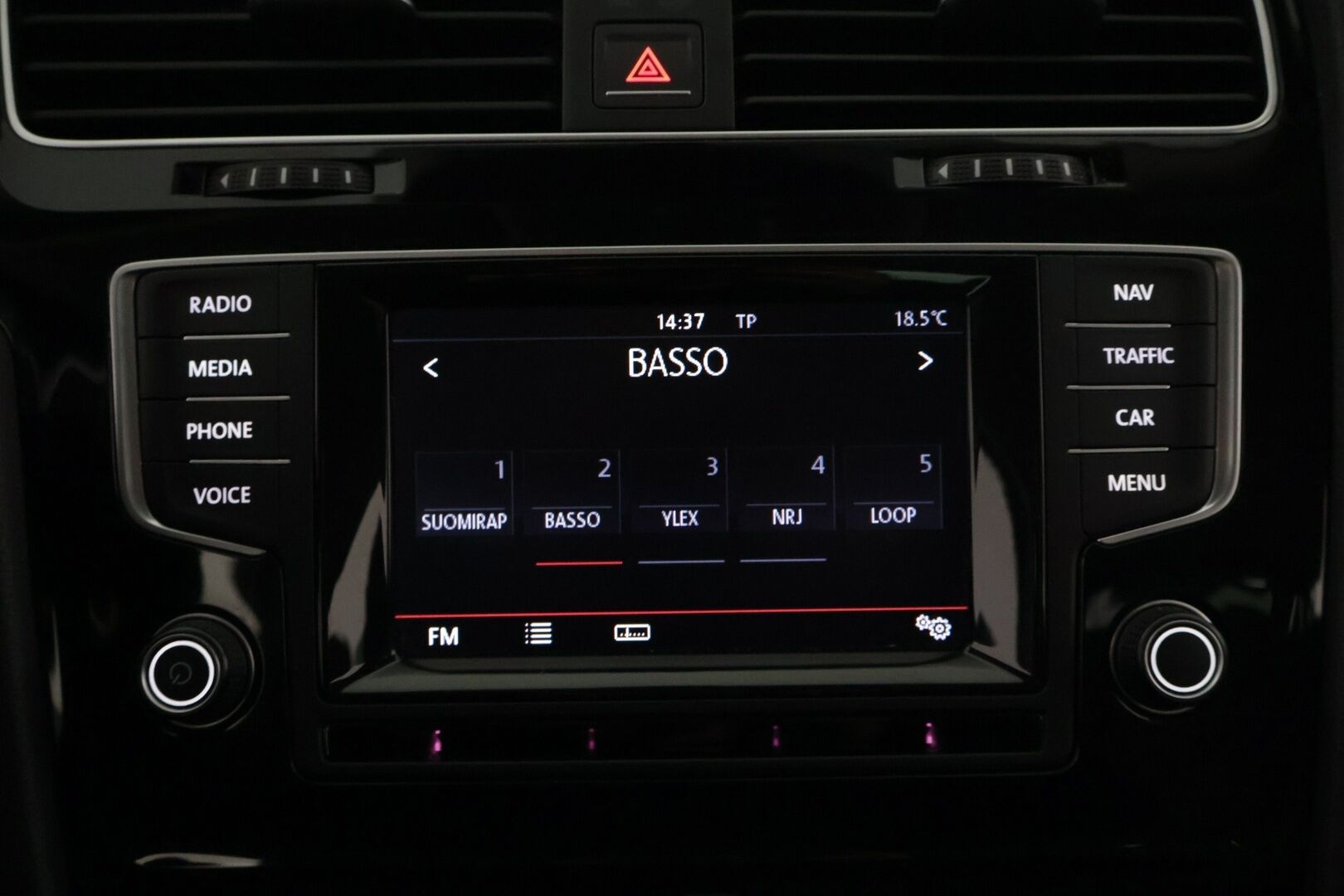 Volkswagen Golf 2015 Variant Highline Edition 40 1,4 TSI 90 kW (122 hv) BMT DSG-automaatti * Adapt vakkari / Tutkat / Lohko*