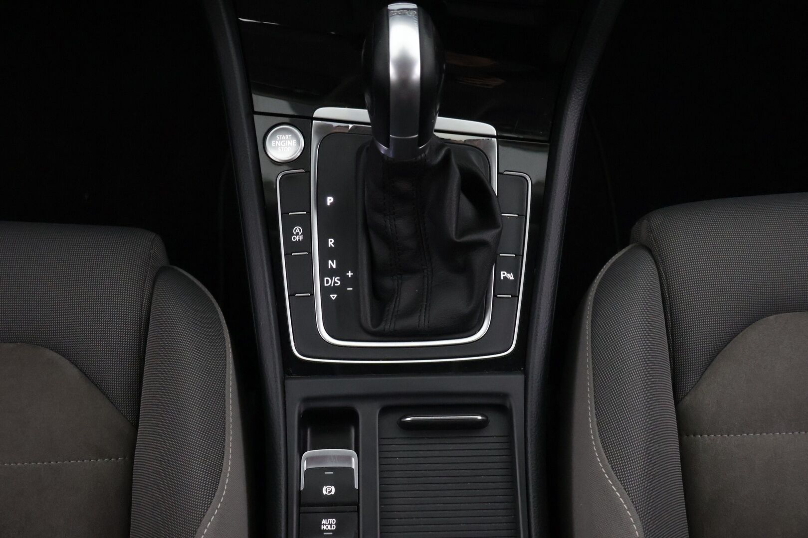 Volkswagen Golf 2015 Variant Highline Edition 40 1,4 TSI 90 kW (122 hv) BMT DSG-automaatti * Adapt vakkari / Tutkat / Lohko*