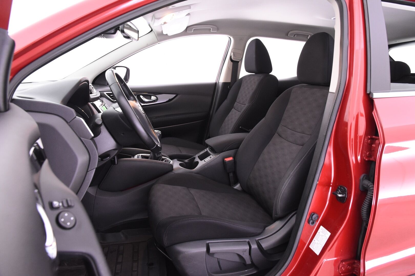 Nissan Qashqai 2015 DIG-T 115 Acenta 2WD 6M/T Safety Pack - Vakkari | Tutkat | Bluetooth | Lane Assist | Koukku | Lohko+sisäp.