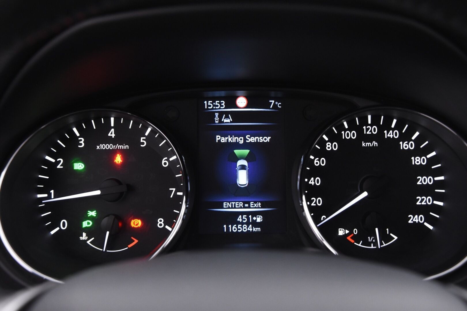 Nissan Qashqai 2015 DIG-T 115 Acenta 2WD 6M/T Safety Pack - Vakkari | Tutkat | Bluetooth | Lane Assist | Koukku | Lohko+sisäp.