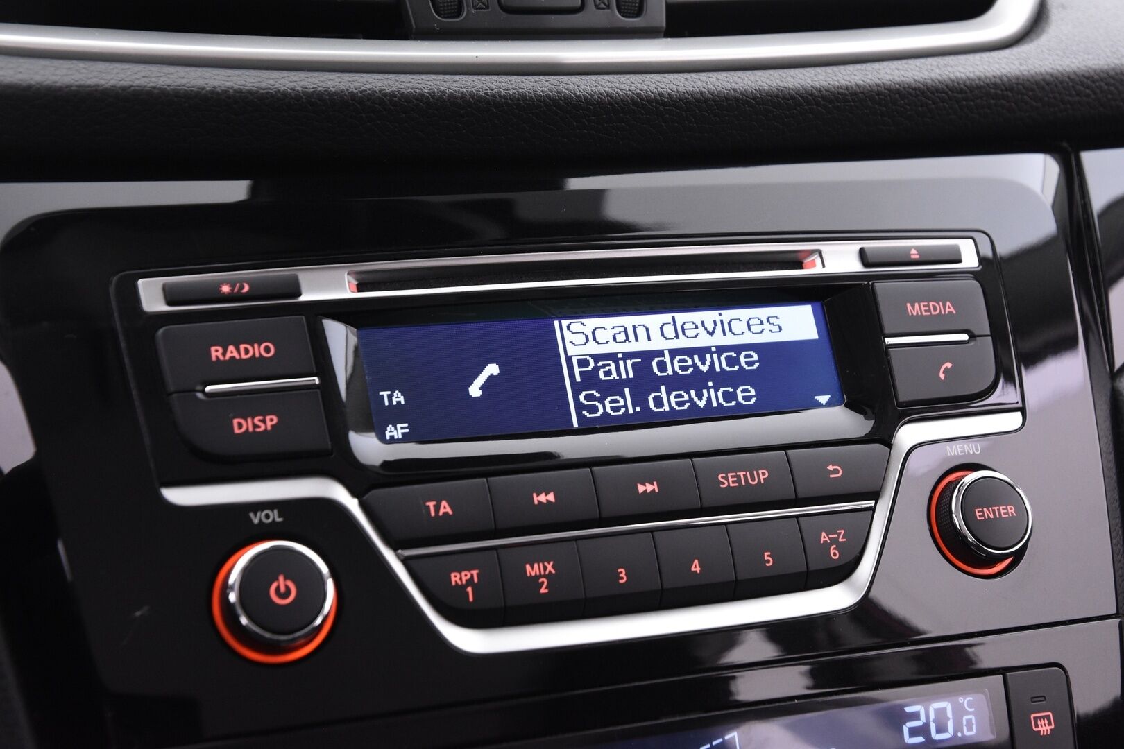 Nissan Qashqai 2015 DIG-T 115 Acenta 2WD 6M/T Safety Pack - Vakkari | Tutkat | Bluetooth | Lane Assist | Koukku | Lohko+sisäp.