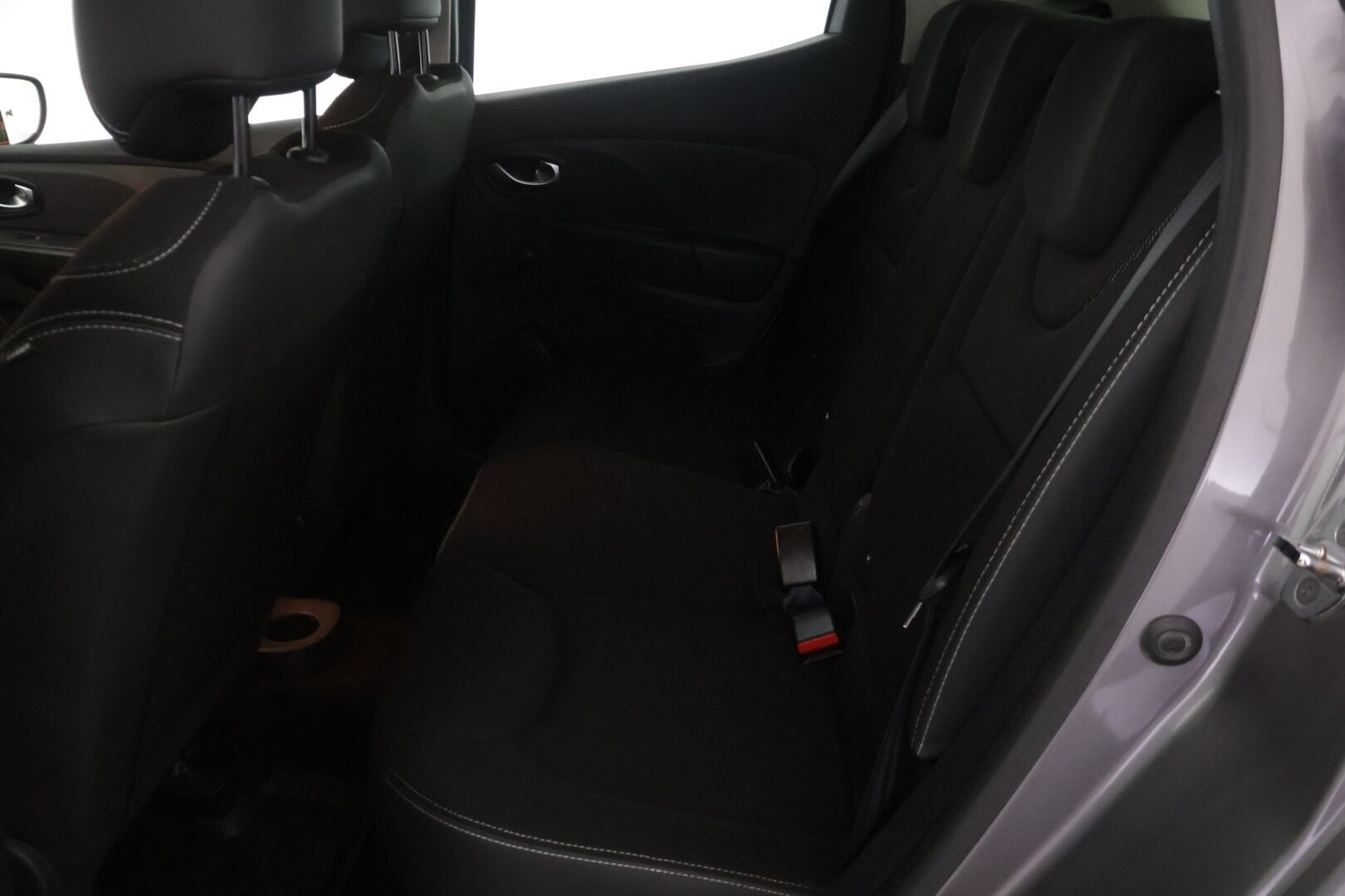 Renault Clio 2015 Energy TCe 90 Navi Style - YritysOutlet - tämä auto myydään vain yrityksille