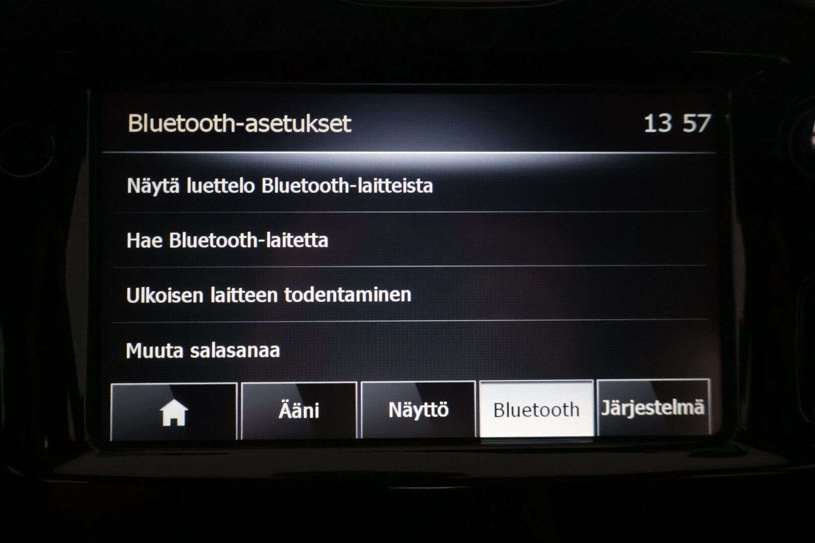 Renault Clio 2015 Energy TCe 90 Navi Style - YritysOutlet - tämä auto myydään vain yrityksille