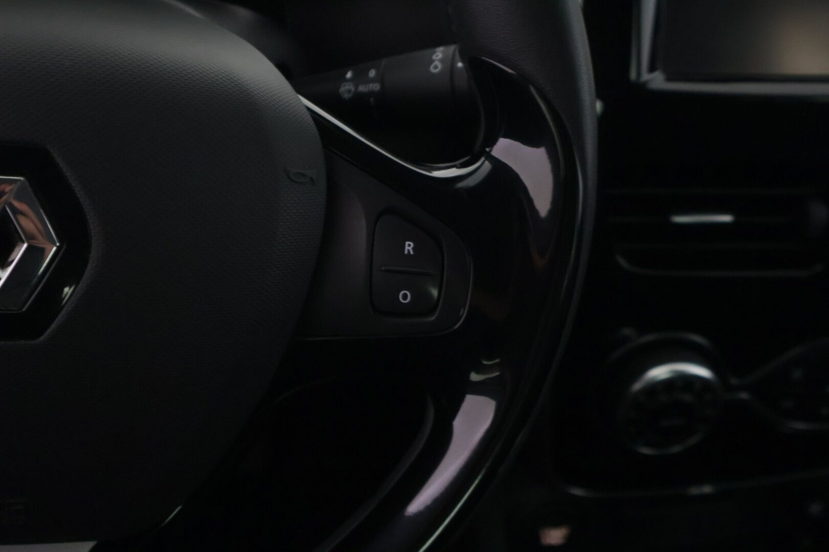 Renault Clio 2015 Energy TCe 90 Navi Style - YritysOutlet - tämä auto myydään vain yrityksille