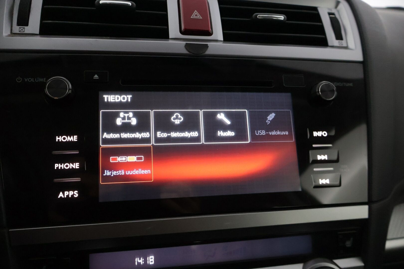 Subaru Outback 2015 2,0 TD Base CVT *Myydään huutokaupat.com / Webasto / Adapt vakkari / Kamera * - * Myydään Huutokaupat.com *