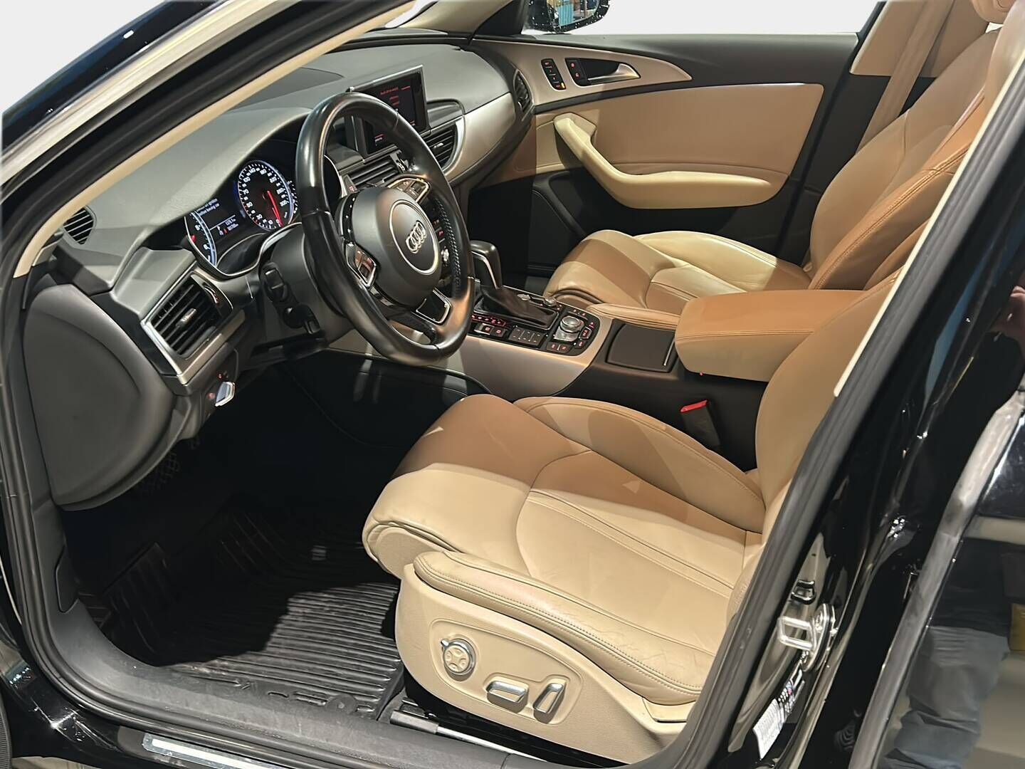 Audi A6 2015 Avant Business Sport 2,0 TDI 140 kW ultra S tronic - Suomiauto | Vetokoukku | Vaaleat Sporttinahat Muisteilla | Lohko&Sisäpistoke | Xenon | Vakkari | Huippusiisti!