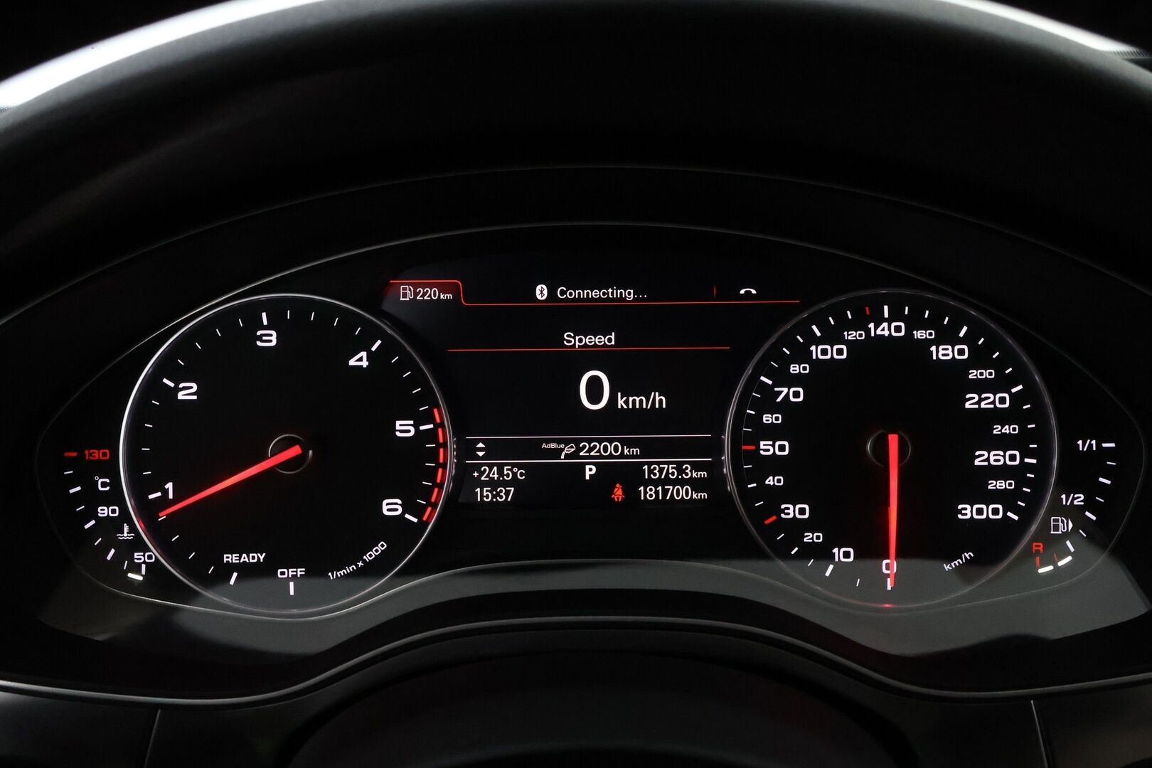 Audi A6 2015 Avant Business Sport 2,0 TDI 140 kW ultra S tronic - Suomiauto | Vetokoukku | Vaaleat Sporttinahat Muisteilla | Lohko&Sisäpistoke | Xenon | Vakkari | Huippusiisti!