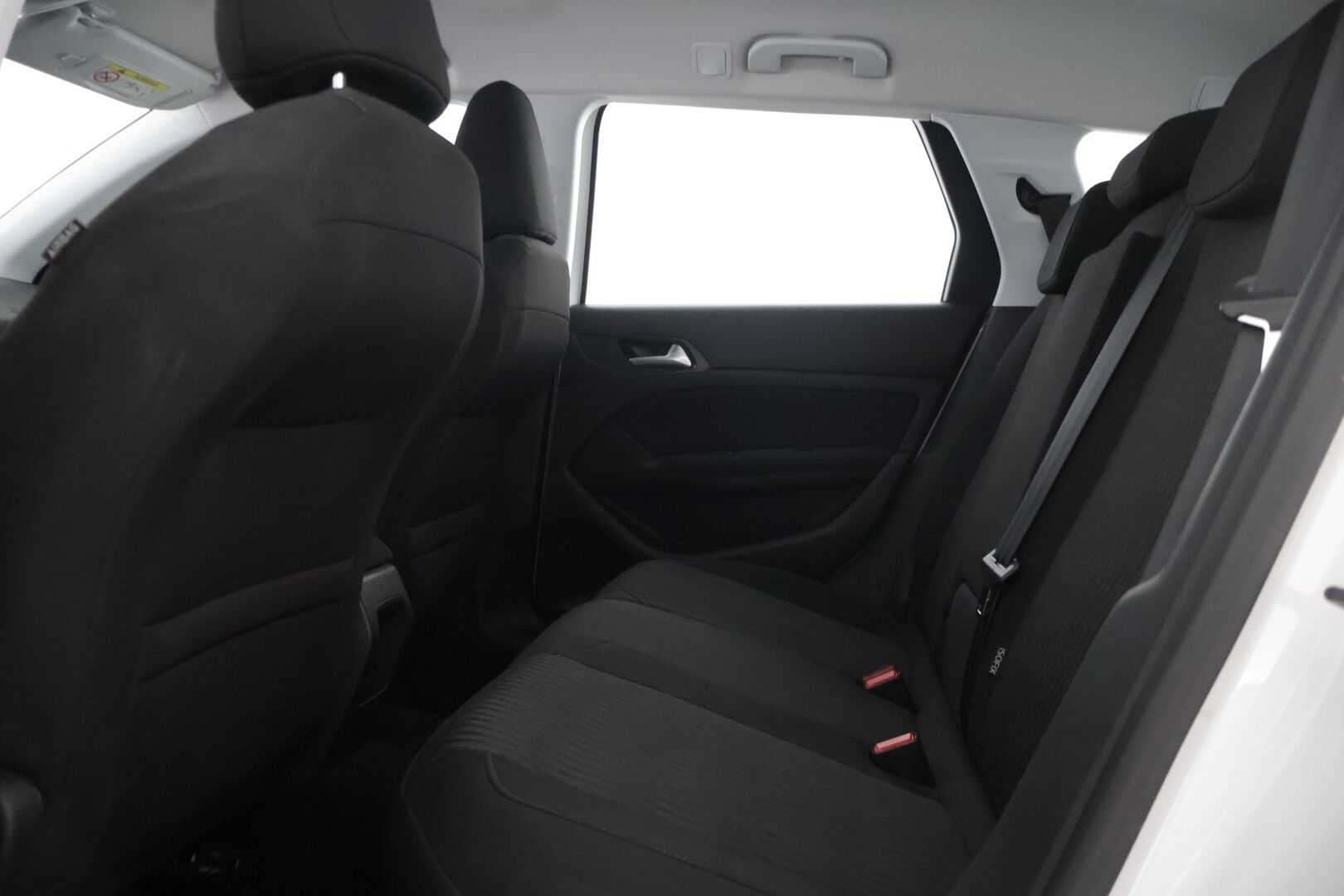 Peugeot 308 2016 SW Active BlueHDi 120 * Suomiauto / Vetokoukku / Lohkolämmitin / Vakkari / Tutkat / Bluetooth / 2x renkaat * - Siistikuntoinen, taloudellinen auto maltillisilla kilometreillä! / Viimeisin huolto tehty 145tkm kohdalla - HULLUT AVAJAISHULINAT KORKOTARJOUS 3,29 %