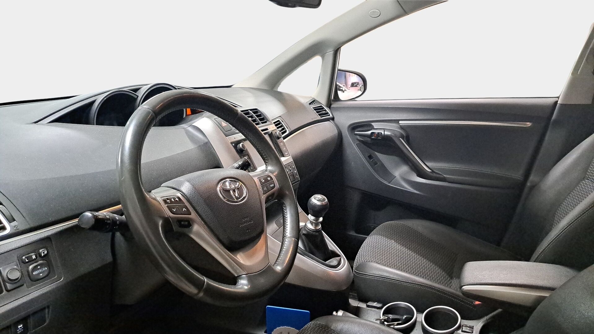 Toyota Verso 2016 1,8 Valvematic Active Edition 7p * Lohko / Koukku / P. Kamera / Navi * - Tilava Suomi-auto! / Taloudellinen / Juuri huollettu!