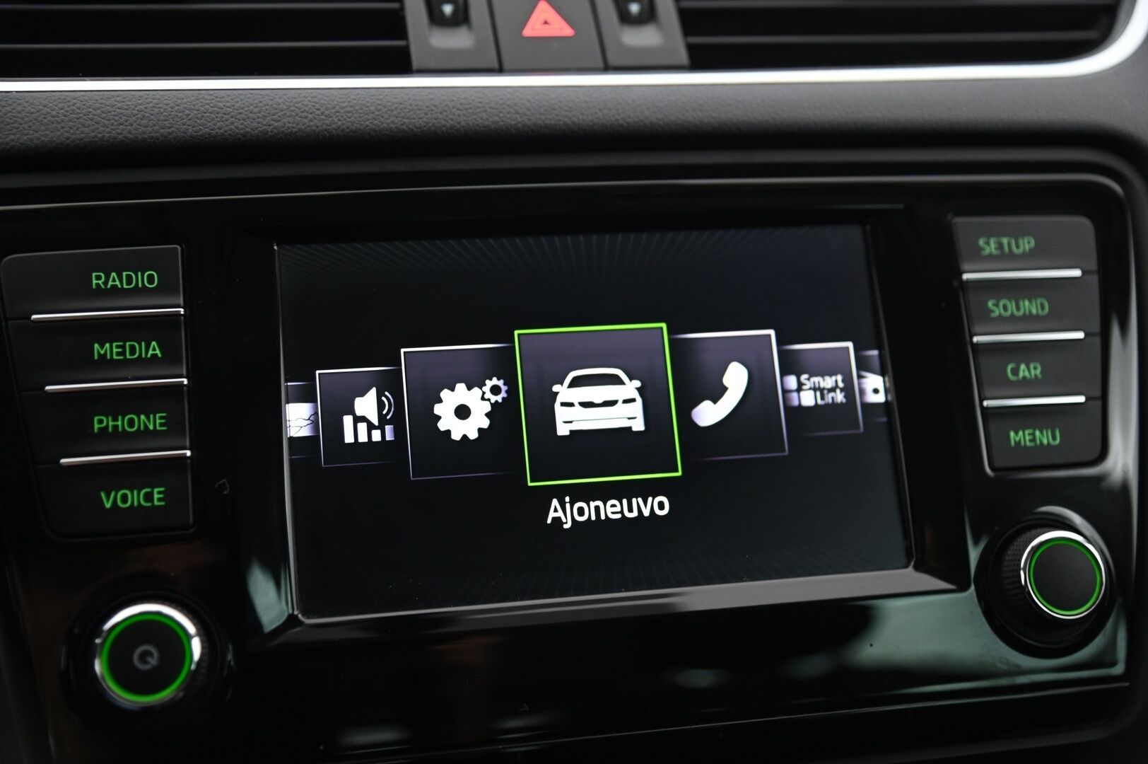 Skoda Octavia 2016 Combi 1,6 TDI Style DSG Autom. / *Webasto / Koukku / Tutkat / ACC* - *2x Alut / Juuri saapunut*