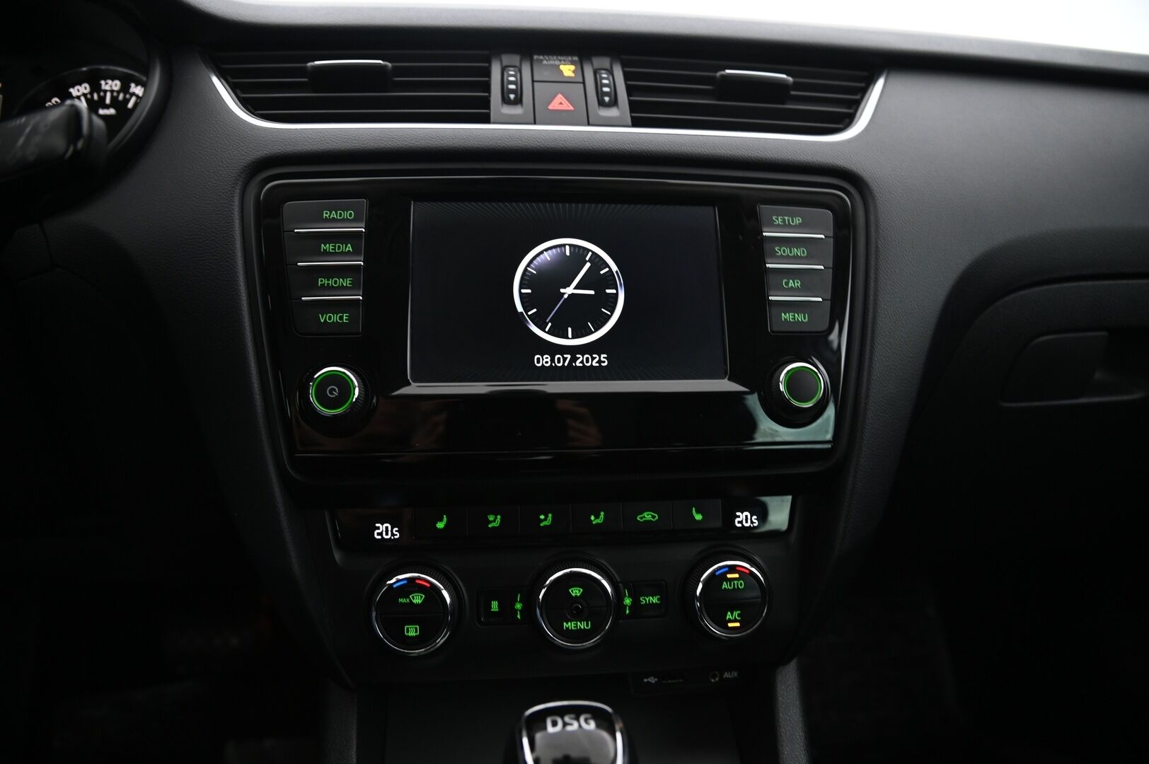Skoda Octavia 2016 Combi 1,6 TDI Style DSG Autom. / *Webasto / Koukku / Tutkat / ACC* - *2x Alut / Juuri saapunut*