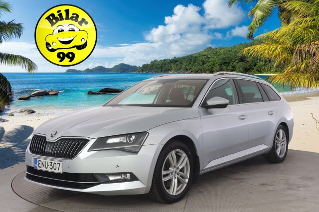 Skoda Superb -kuva