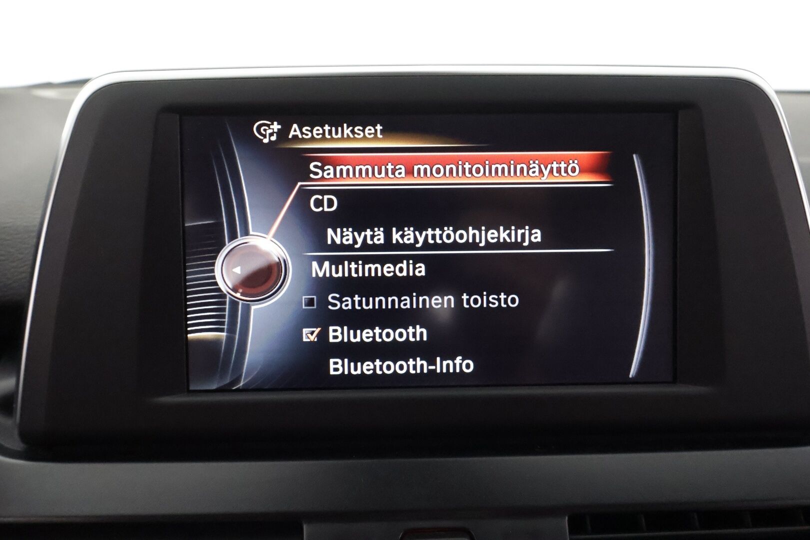 BMW 218 2016 F45 Active Tourer 218i A Business - | LED | P.tutkat | Vakkari | Lohko&Sisätilanlämmitin | Bluetooth | Suomi-auto | Kahdet renkaat | Merkkihuollot | 
