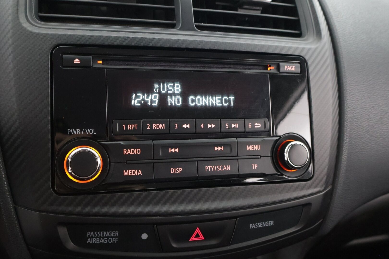 Mitsubishi ASX 2016 1,6 Di-D AS&G Invite 4WD 6MT *Suomi-auto / Tutkat takana / Vetokoukku / Webasto kellolla* - *Kattavasti huollettu / Siisti kuntoinen / 2x renkaat alumiinivantein*