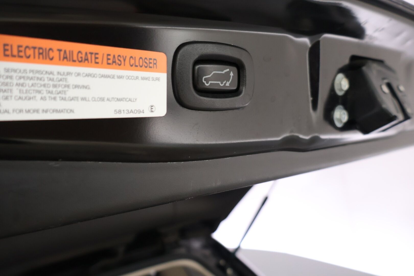 Mitsubishi Outlander 2016 2,2 DI-D Instyle NAVI AT 4WD * 7-paikkainen / P.Kamera / Keyless / Koukku * - HULLUT AVAJAISHULINAT KORKOTARJOUS 3,29 %