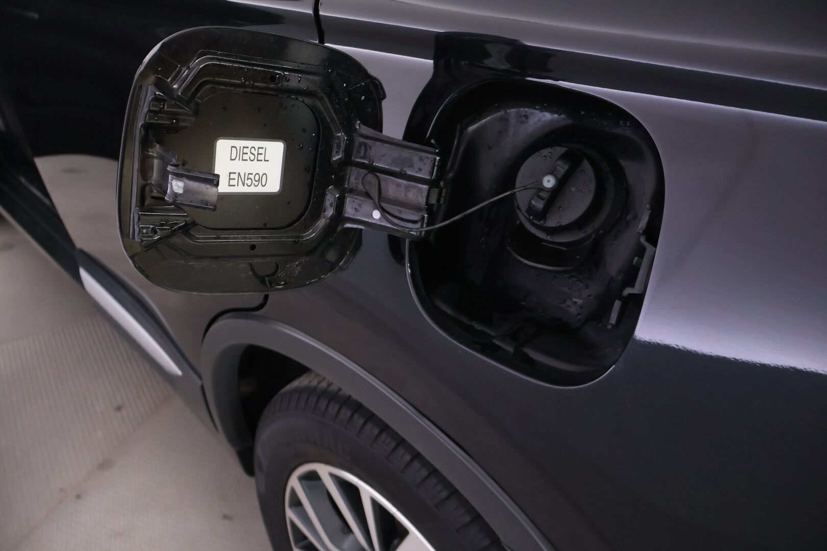 Mitsubishi Outlander 2016 2,2 DI-D Instyle NAVI AT 4WD * 7-paikkainen / P.Kamera / Keyless / Koukku * - HULLUT AVAJAISHULINAT KORKOTARJOUS 3,29 %