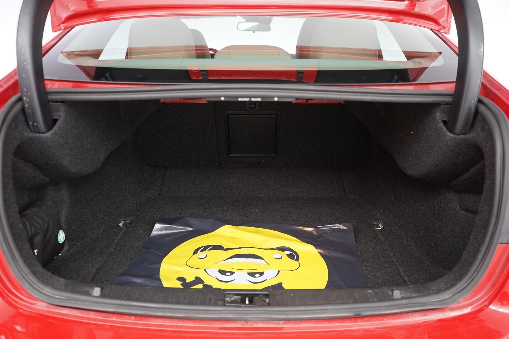 Volvo S60 2011 D3 Momentum Business S/S aut - Webasto | Vakkari | Tutkat | Puolinahat | Kahdet todella hyvät renkaat alumiinivantein | Juuri huollettu