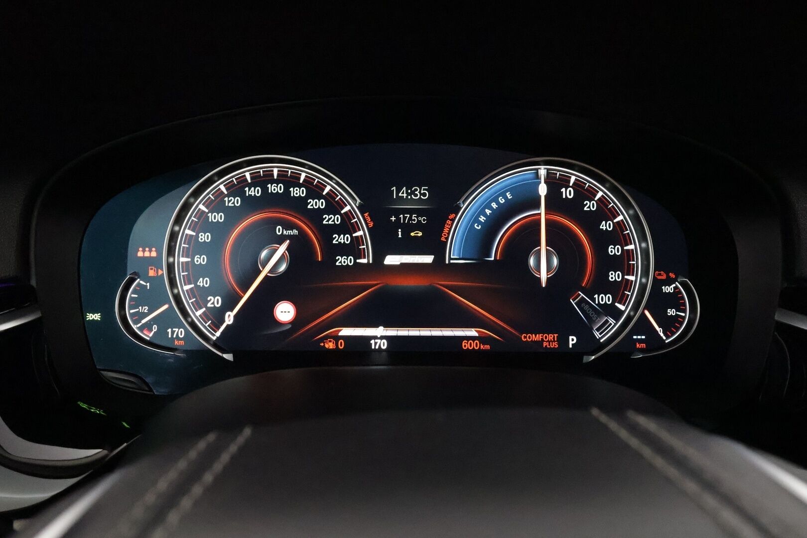 BMW 530 2017 G30 Sedan 530e A iPerformance Launch Edition Sport - | ACC | Sporttinahat | Adapt. LED | DAP | HiFi | Ambient Light | P.kamera | Sähk. takaluukku | Lämm. ratti | 2x renkaat aluin | Suomiauto | 