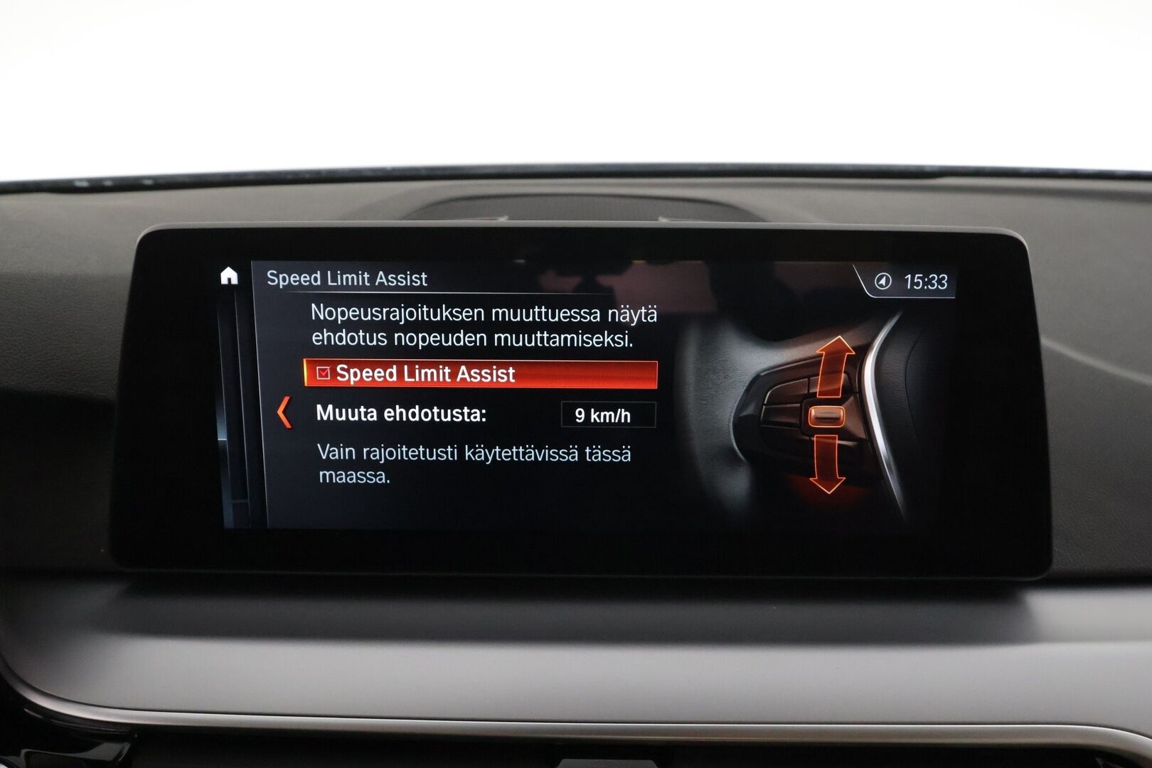 BMW 520 2017 G30 Sedan 520d A xDrive Business Comfort * ACC / LED / Sporttinahat / Kattoluukku / P.Kamera / Osasähköt * - Merkkihuollettu / Suomi-auto / Kahdet renkaat