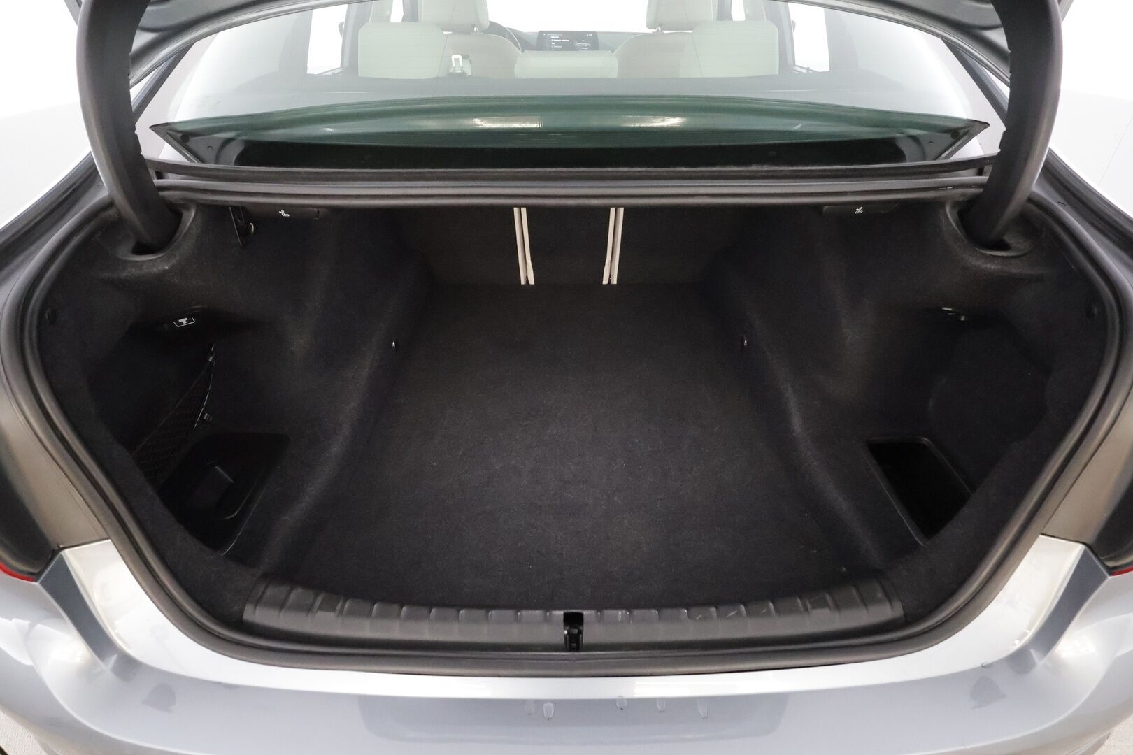 BMW 520 2017 G30 Sedan 520d A xDrive Business Comfort * ACC / LED / Sporttinahat / Kattoluukku / P.Kamera / Osasähköt * - Merkkihuollettu / Suomi-auto / Kahdet renkaat