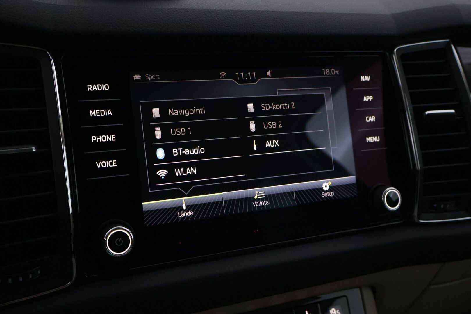 Skoda Kodiaq 2017 1,4 TSI 4x4 Style DSG Aut - | Webasto | Muistipenkki | Canton | Koukku | Adapt. vak | Keyless Go | Nahka-alcantara | 
