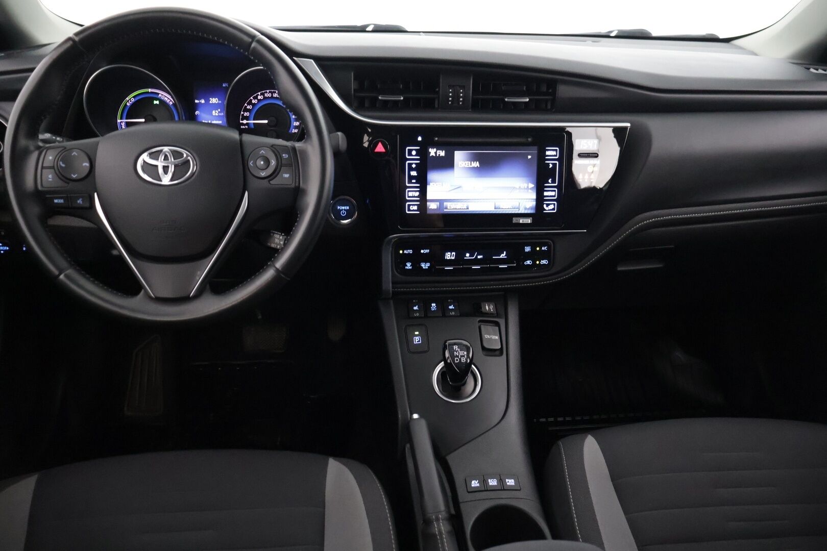 Toyota Auris 2017 Touring Sports 1,8 Hybrid Active / P-kamera / Lohko / Vakionopeudensäädin* - 2x Renkaat / Hyvät huollot / Suomi-auto*