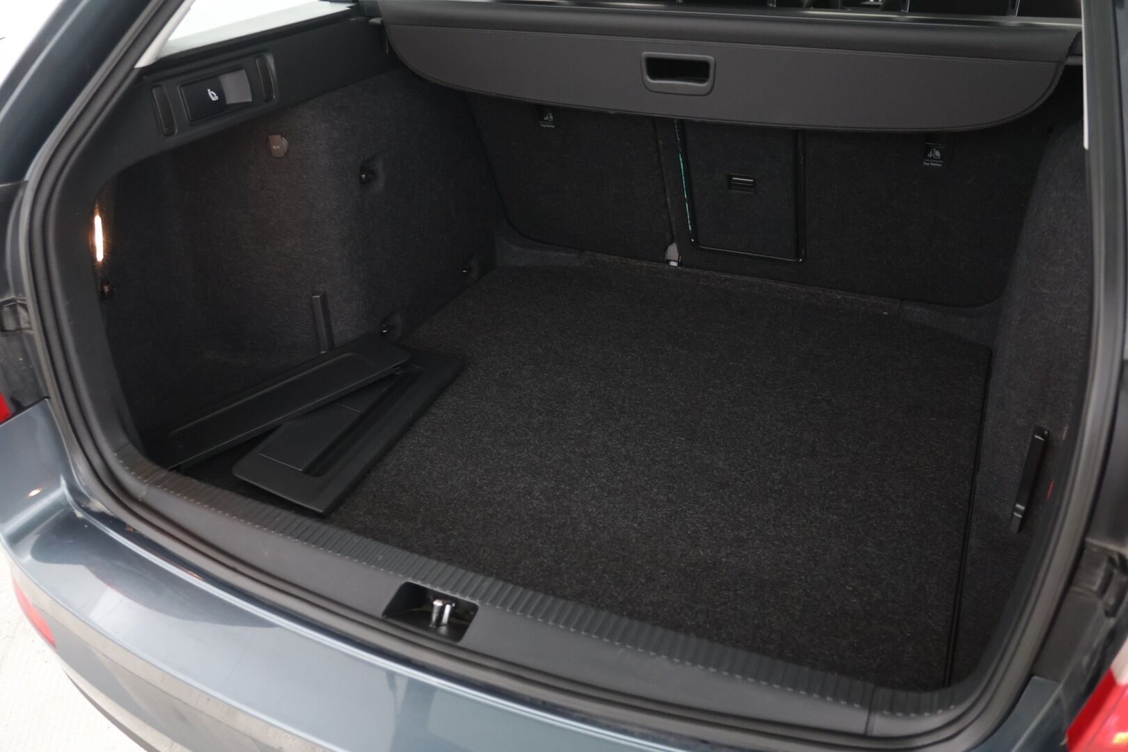 Skoda Octavia 2017 Combi 1,0 TSI Ambition* / Tutka / Vakkari / Webasto / 2x renkaat/ - Huippu käyttöauto / Hyvät lisävarusteet / Sopu kilsat! - HULLUT AVAJAISHULINAT KORKOTARJOUS 3,29 %