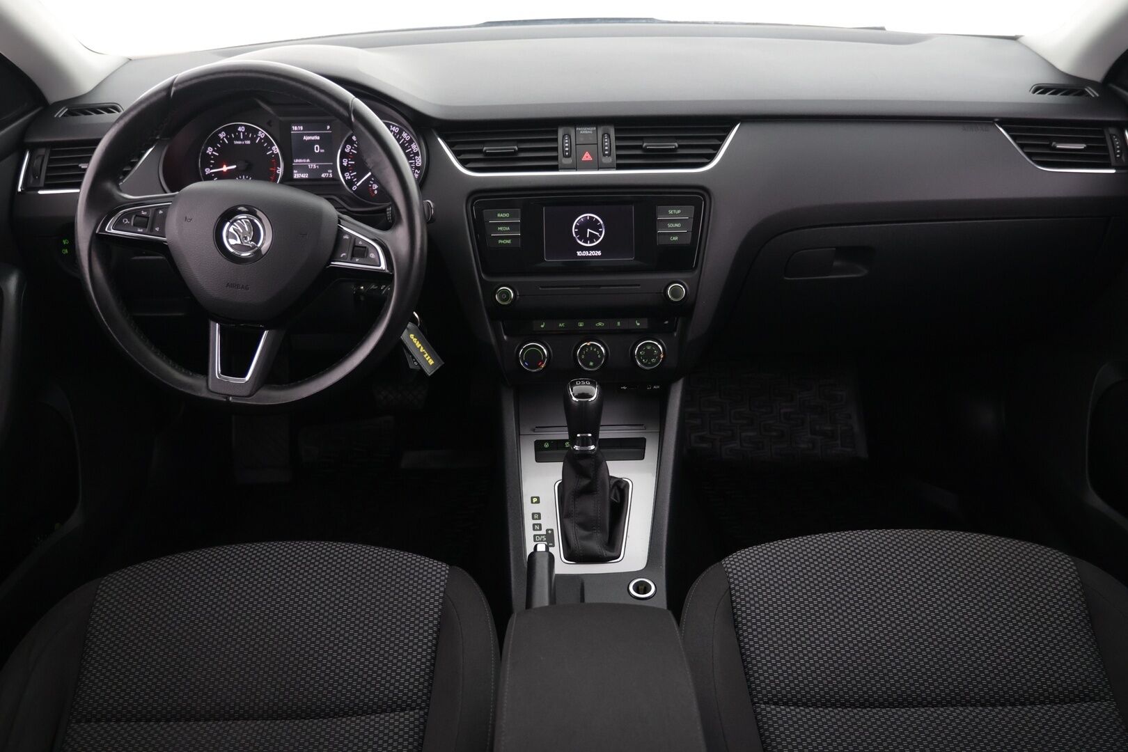 Skoda Octavia 2017 Combi 1,0 TSI Ambition* / Tutka / Vakkari / Webasto / 2x renkaat/ - Huippu käyttöauto / Hyvät lisävarusteet / Sopu kilsat! - HULLUT AVAJAISHULINAT KORKOTARJOUS 3,29 %