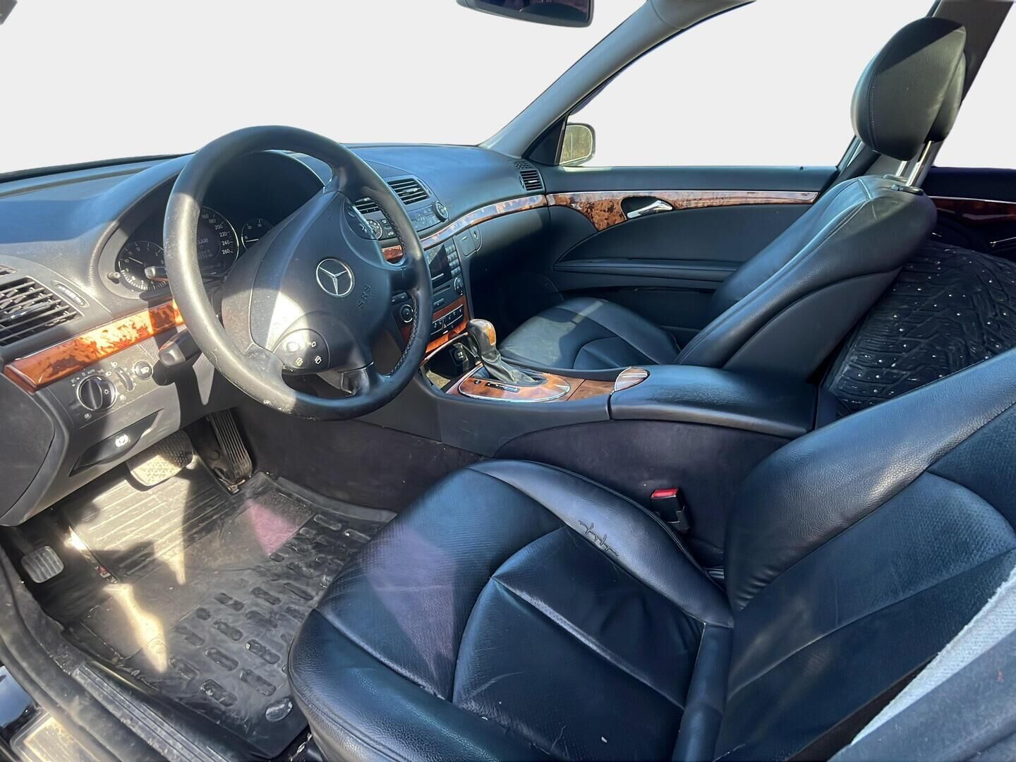 Mercedes-Benz E 2006 320 CDI A *Yritys outlet - Myydään vain yrityksille!* - *Yritys outlet - Myydään vain yrityksille!* Webasto / Automaattinen ilmastointi / Vakionopeudensäädin 