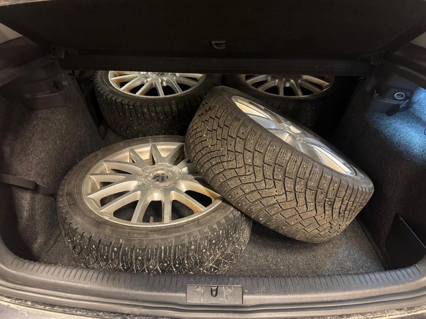 Volkswagen Golf 2006 GT 1,4 125 kW TSI 2d - | Myydään huutokaupat.comissa | - KORKO VAIN 3,99 %