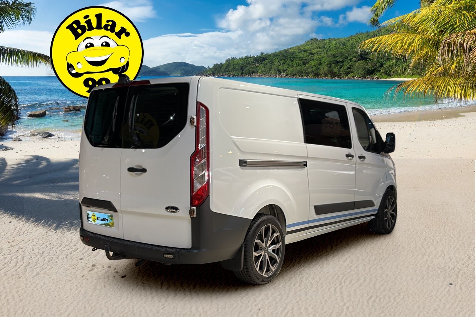 Ford Transit Custom 2016 340 2,0TDCi 130 hv 6-Paikkainen - ALV | 6-P |  Webasto | Lämm.tuulilasi | Peruutuskamera | Vetokoukku | Vakkari | Ei Adblue!