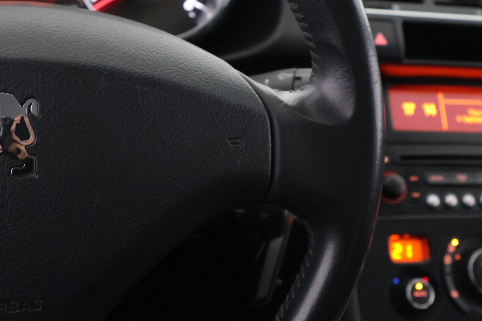 Peugeot 3008 2011 Active Pack 120 VTi - *Myydään Huutokaupat.com!*