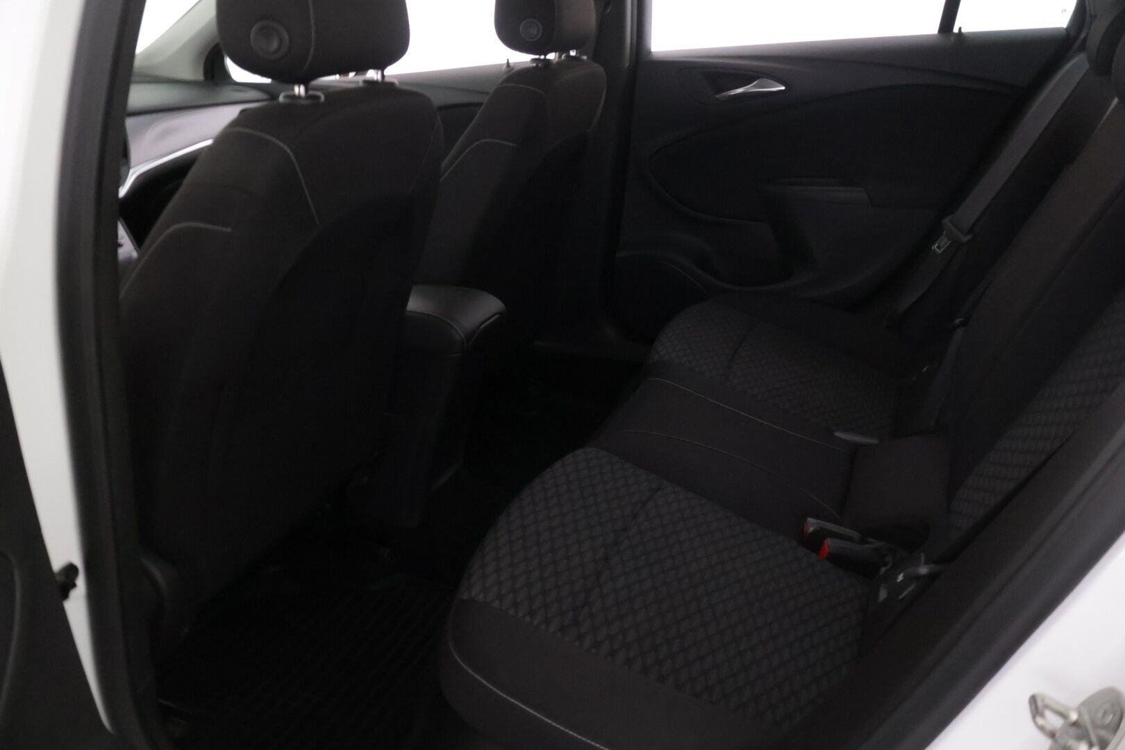 Opel Astra 2017 Sports Tourer Enjoy 1,0 Turbo Start/Stop 77kW ECT5 - | Vakionopeudensäädin | Ratin lämmitin | Apple & Android | P-Tutkat |