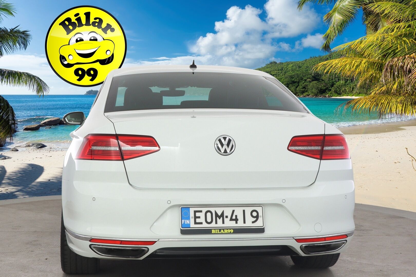 Volkswagen Passat 2017 Sedan R-Line 2,0 TSI 206 kW (280 hv) 4MOTION DSG-automaatti - * R-Line / Digimittaristo / ACC / P-Kamera / Tutkat / LED / Park Assist / Apple Carplay / Sähkökontti / 20'' vanteet