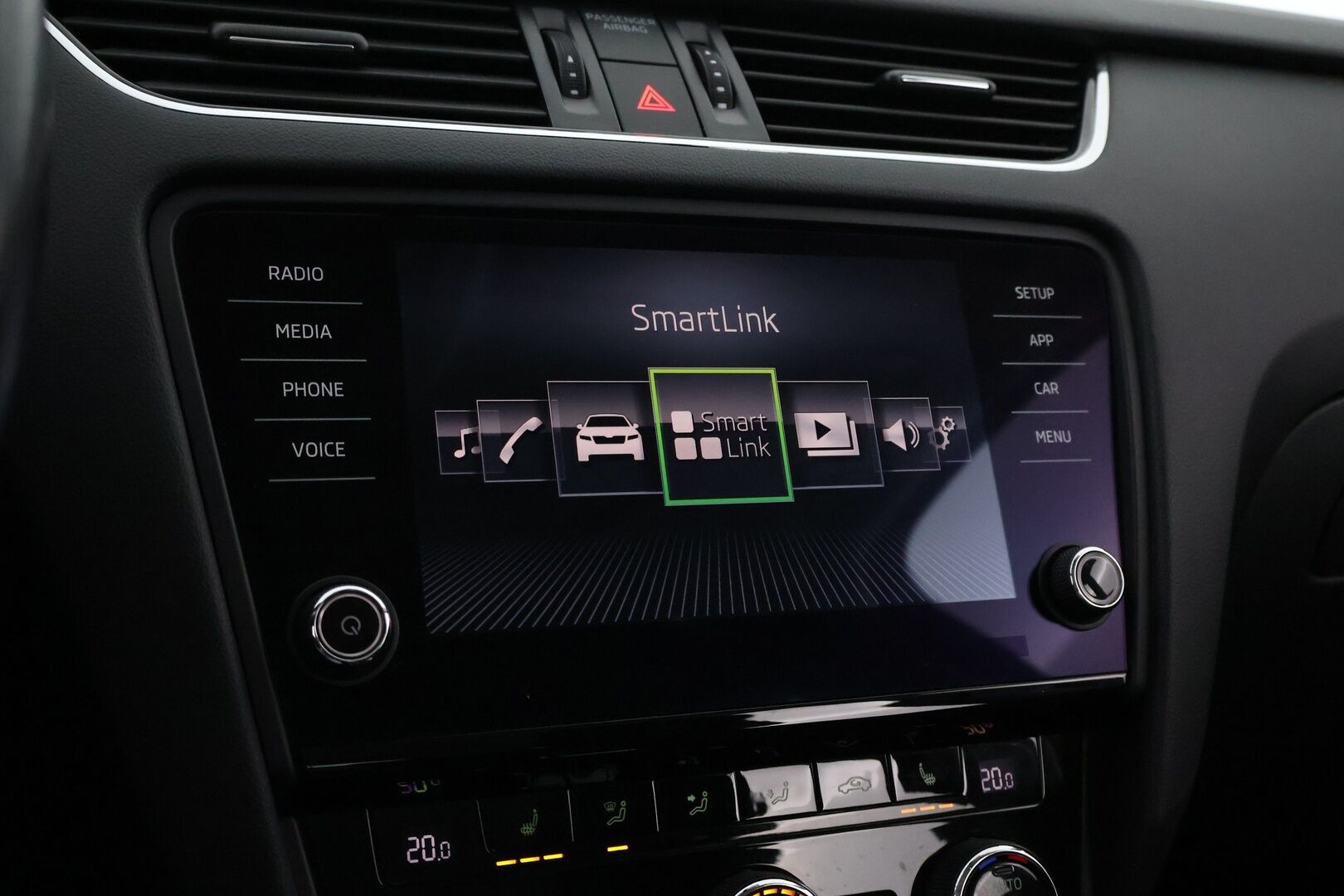 Skoda Octavia 2017 Combi 2,0 TDI 184 4x4 Scout DSG Autom. - Suomiauto / Webasto / Adapt.Vakkari / Koukku / Peruutuskamera / Lämmitettävä tuulilasi / Kaukovaloautomatiikka / BLIS / Huippuvarusteet!