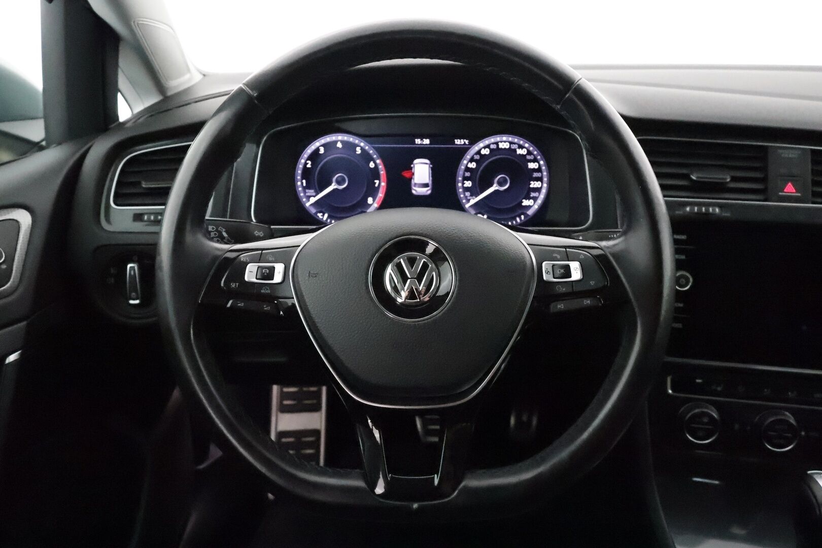 Volkswagen Golf 2017 Variant Alltrack 1,8 TSI 132 kW 4MOTION DSG **Digimittaristo / Adapt. vakkari / Webasto / Koukku / Keyless / Apple&Android** - Suomi-auto / Navi / LED / 