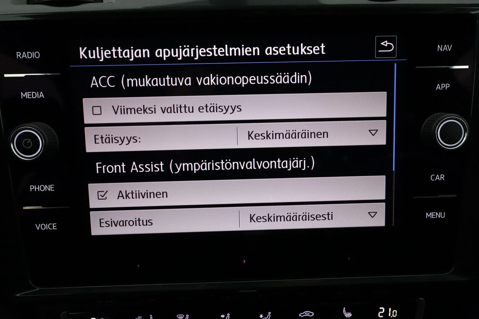 Volkswagen Golf 2017 Variant Alltrack 1,8 TSI 132 kW 4MOTION DSG **Digimittaristo / Adapt. vakkari / Webasto / Koukku / Keyless / Apple&Android** - Suomi-auto / Navi / LED / 