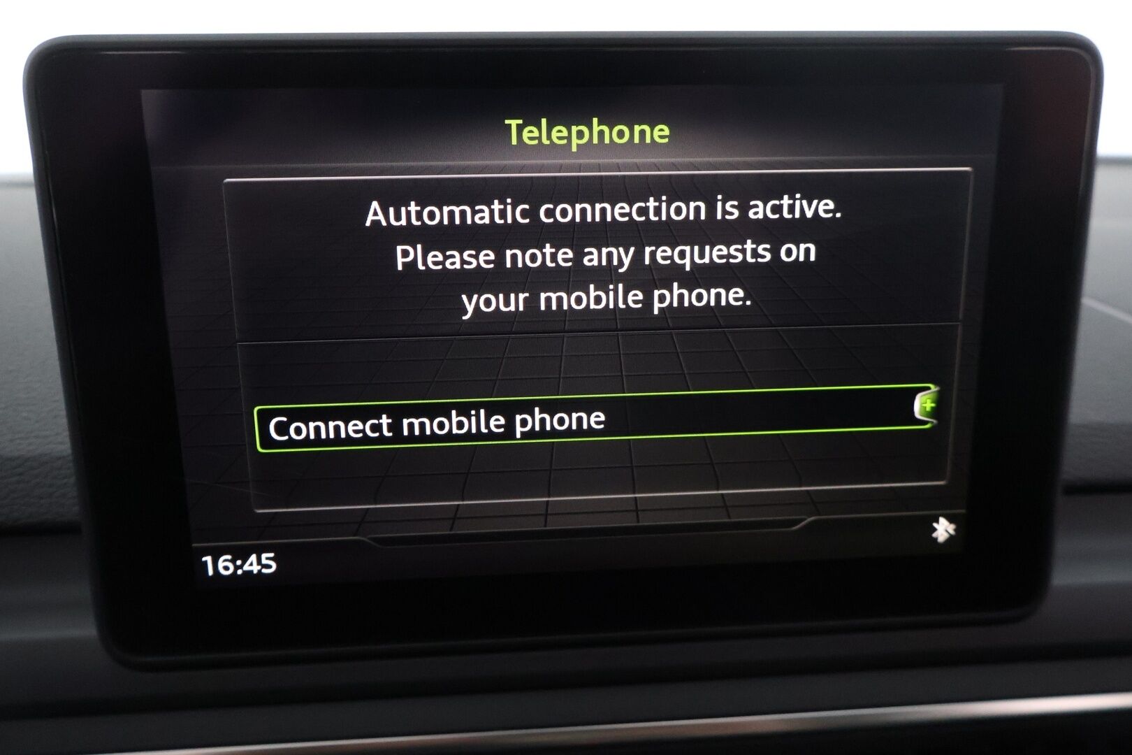 Audi A4 2017 Avant Land of quattro Edition 2,0 TDI 140 kW quattro S tronic *Webasto / Matrix LED / Koukku / Tutkat / Keyless Go* - *Suomi-auto / Kahdet renkaat / Edullinen neliveto*