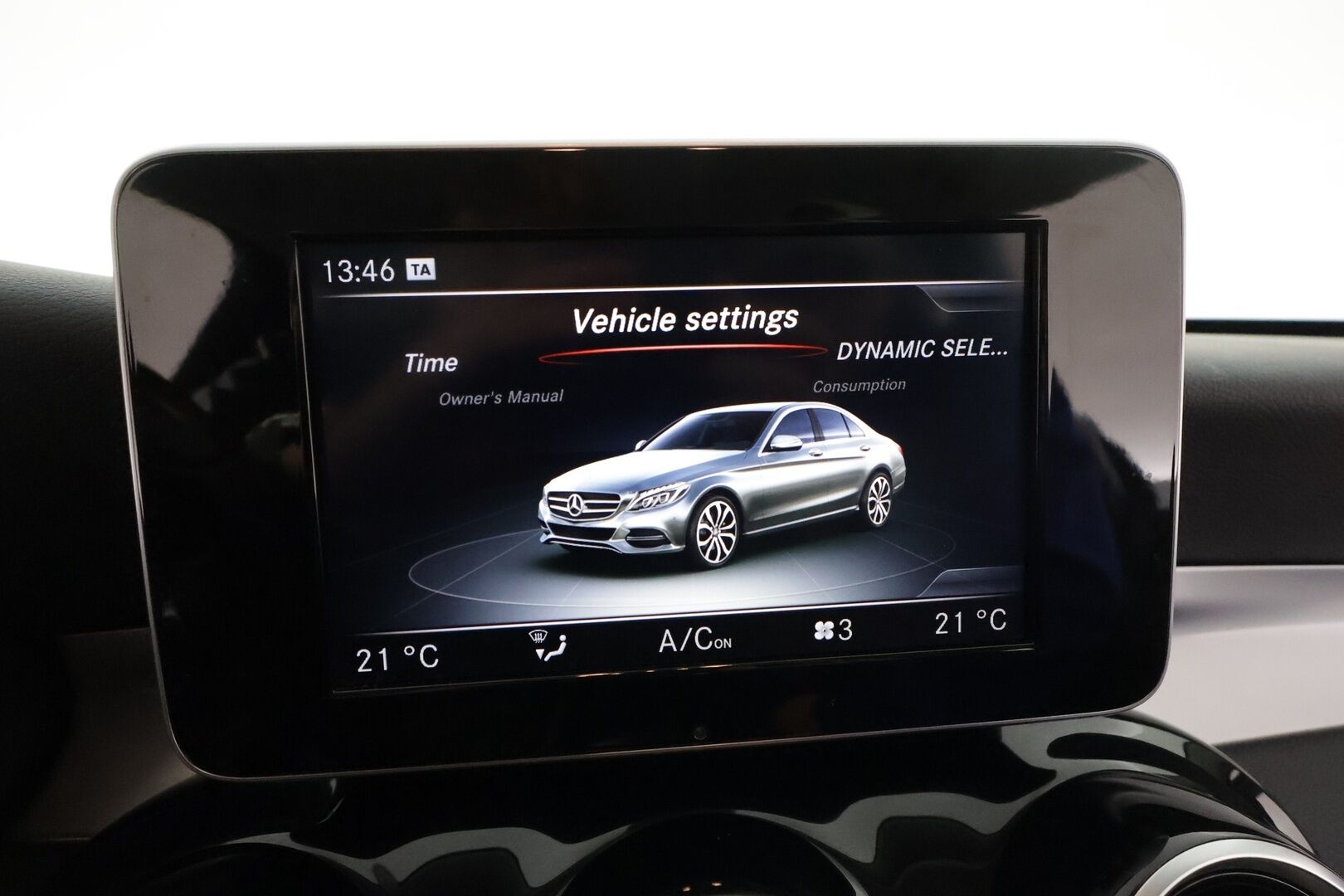 Mercedes-Benz C 2017 180 A Premium Business ** Vakkari / ILS adapt LED / Sporttipenkit / Lohkolämmitin / 2x renkaat